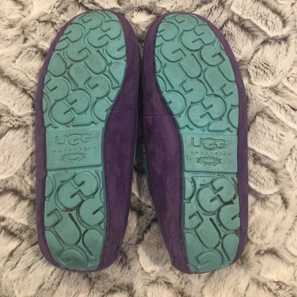Uggs Purple and Teal Moccasin - Picture 4 of 4